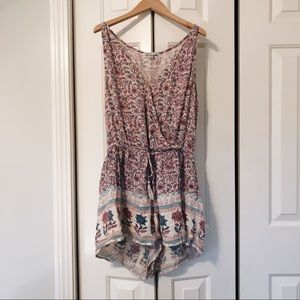 🌸PINK AE ROMPER🌸